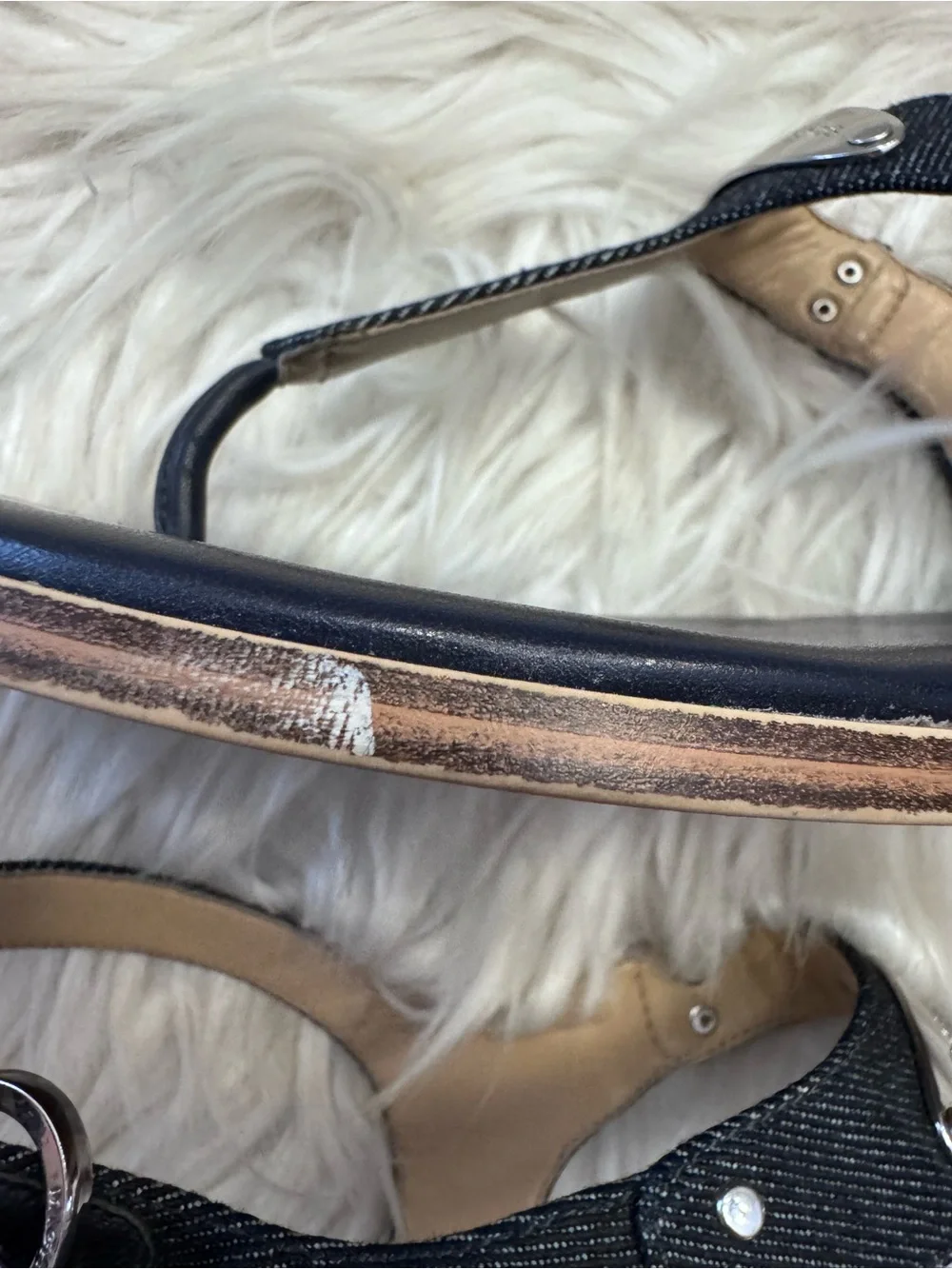 Michael Kors Plate T Strap Thong Sandals Blue Denim Flats Size 9M Logo Comfort